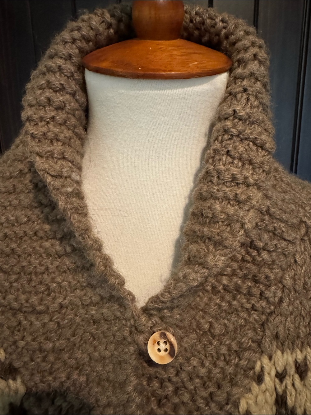 Vintage and Rare Ralph Lauren Shawl Collar Knit Cardigan Jacket - Gray & Cream - Picture 6 of 14